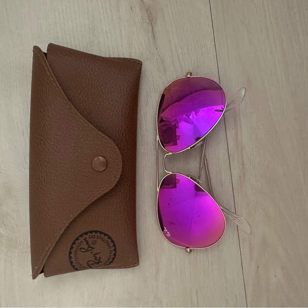 Ray-Ban Pink Aviator Sunglasses and case